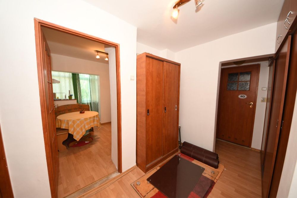 Inchiriez apartament IC Frimu
