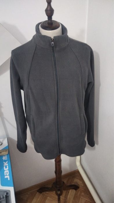 Безрукавки, жилетки, флисовые кофты оптом