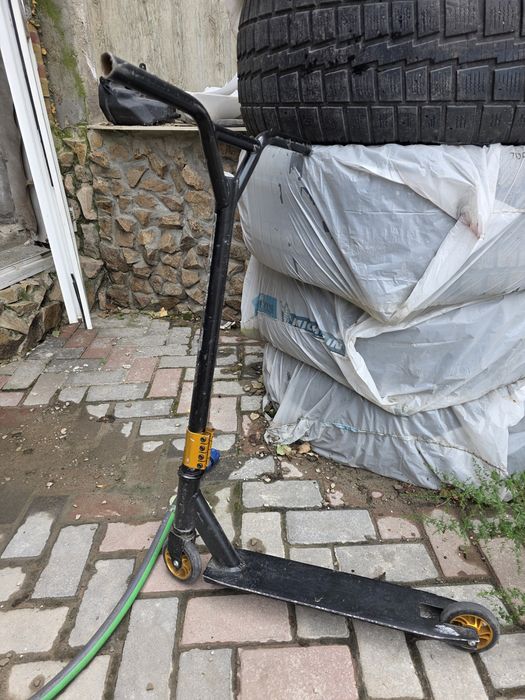 Детский самокат, продам