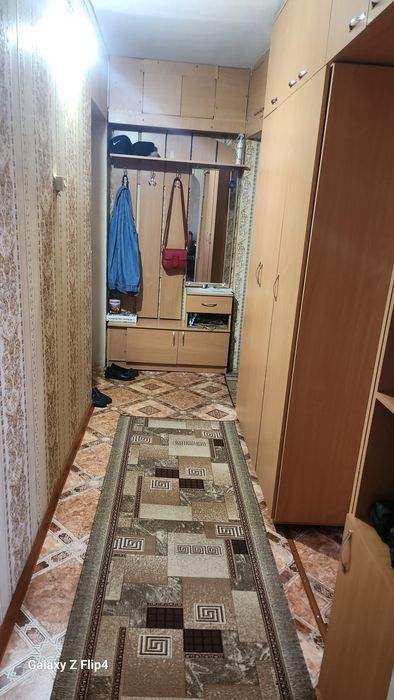 Продам 2 комнатную квартиру