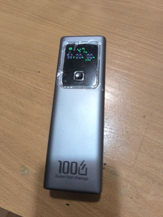 Повербанк на 20000 mAh