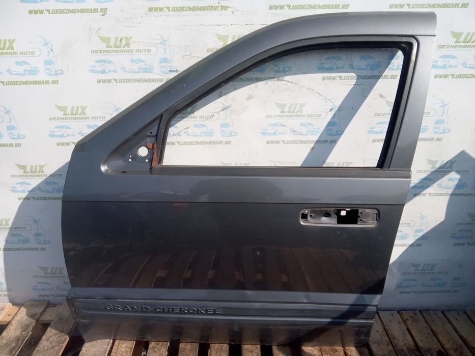 Usa stanga fata Jeep Grand Cherokee WK (2004 - 2010)