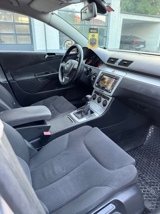 VOLKSWAGEN Passat 2010 — imagine 2