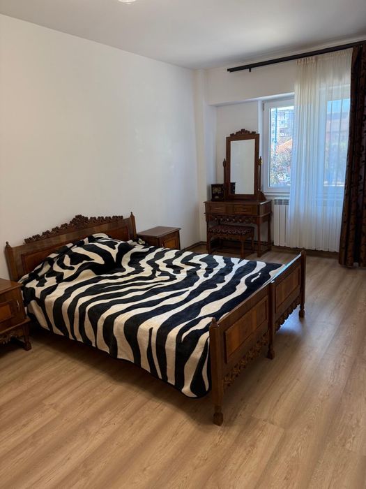 Apartament 3 camere de inchiriat