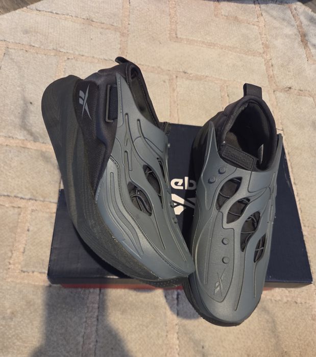 Маратонки reebok floatride 40 номер