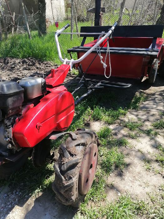 Ремарке за мотофреза със спирачки