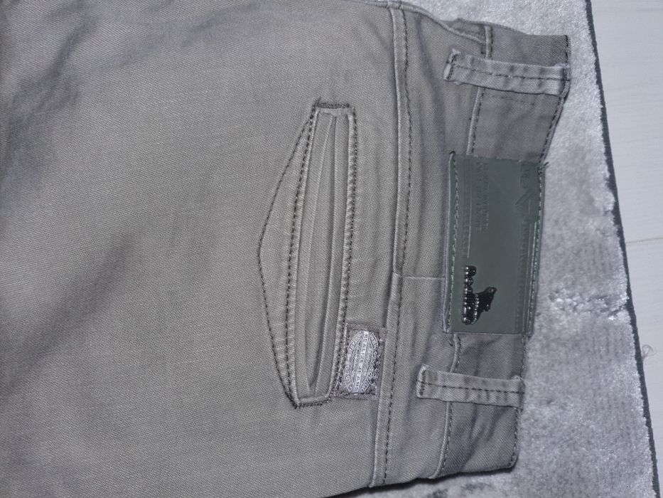 Pantaloni  conici S