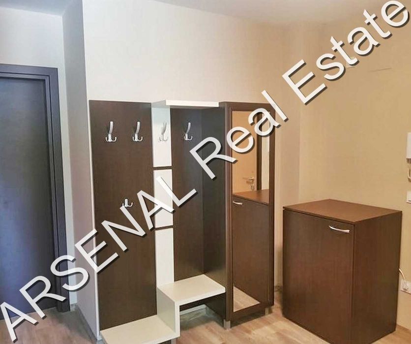 Дава се под наем Тристаен апартамент в София, Изгрев - 100 кв.м за 1000 € - Снимка #11