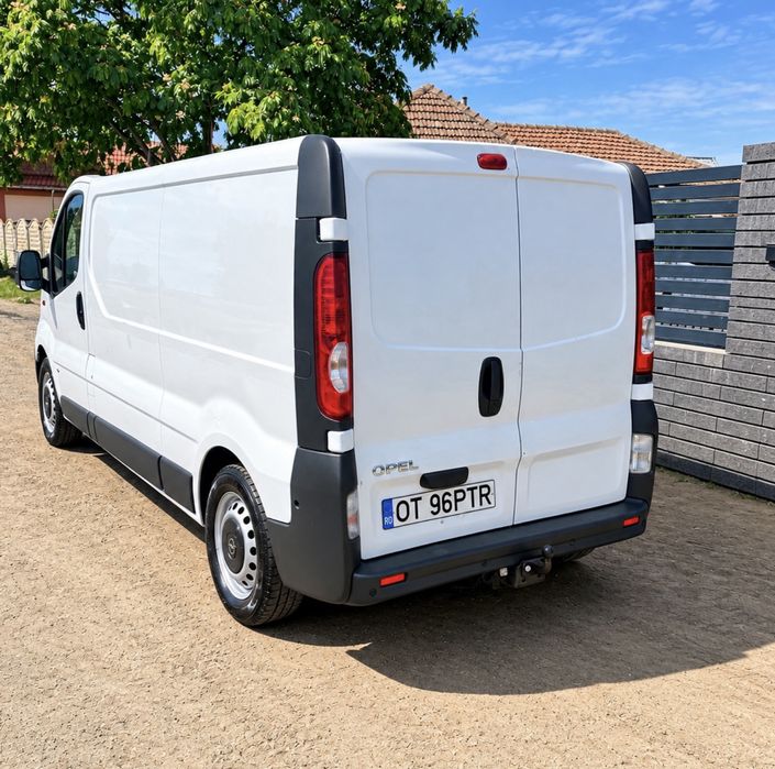 Opel Vivaro Renault Traffic 2.0