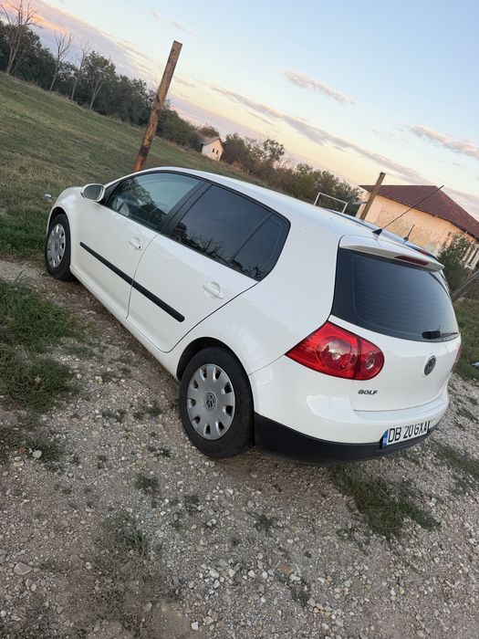 Vand  Golf 5 1.4