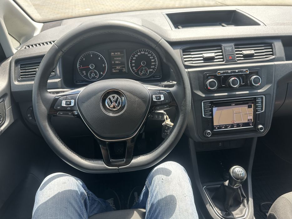 Vand Vw Caddy Maxi 2016 2.0 tdi 102 cp euro 6,206000 km navigatie carplay clima functionala,pilot automat,import Olanda