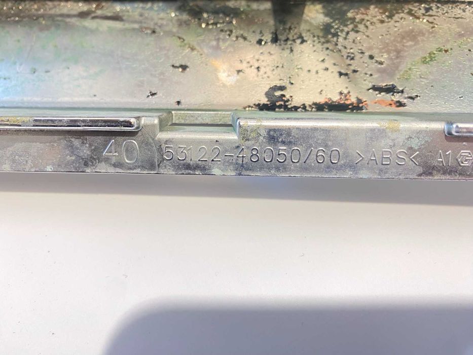 лайсна предна броня Lexus RX 2016-2020 г. #1044V.