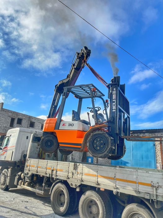 Услуги вилочного погрузчика 3т