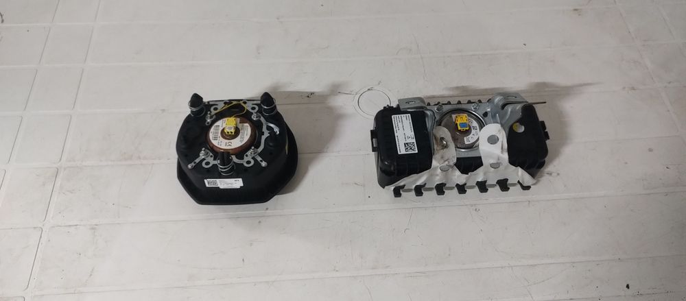 Airbag Duster 3 și bixter cod 985100254R, 985157847R