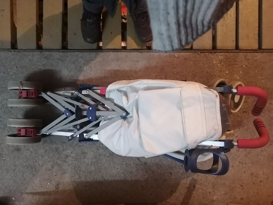 Продам коляску-костылек прогулочную