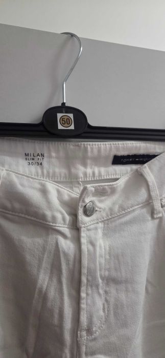 Blugi femei Tommy Hilfiger,albi,marimea 30,stare foarte buna