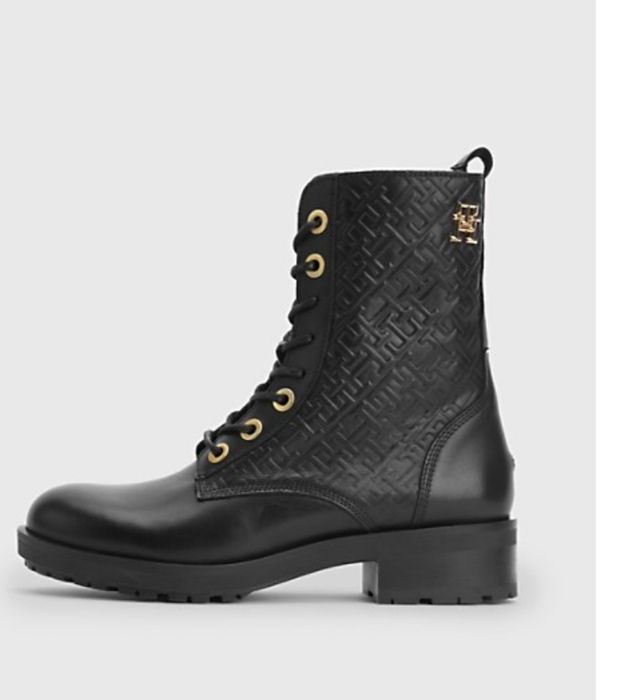 Новые сапоги Max Mara