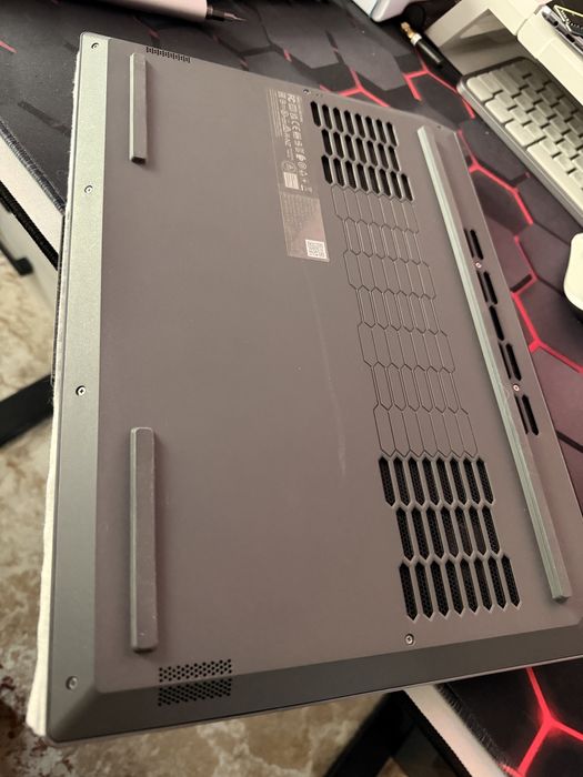 Laptop gaming Lenovo LOQ