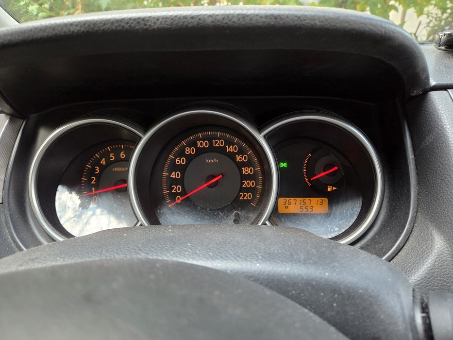 Nissan Tiida 1.6 2007