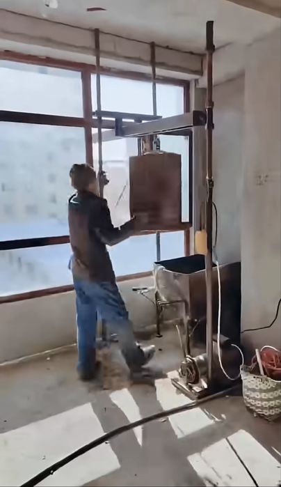 Профессиональный подъем стройматериалов лебедкой