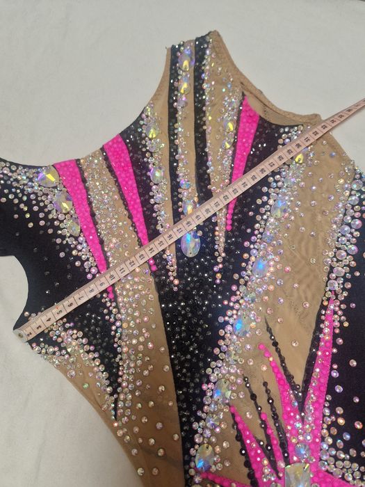 Трико за художествена гимнастика