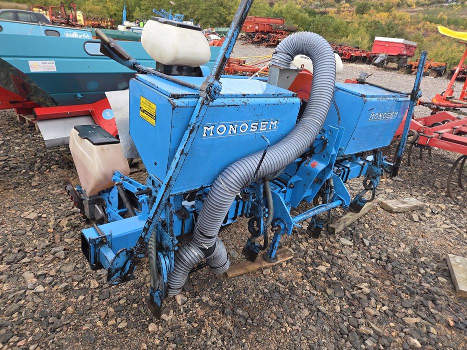 Semanatoare Porumb Monosem NC 4 sire