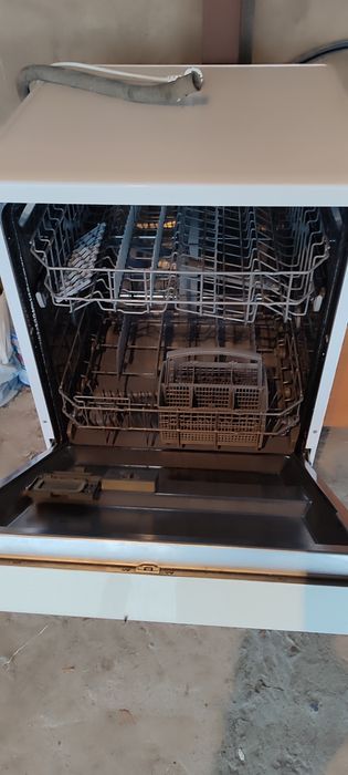 Посудомоечная машина Midea