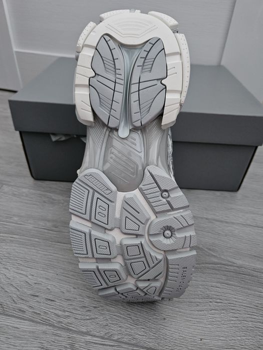 Balenciaga Runner Silver