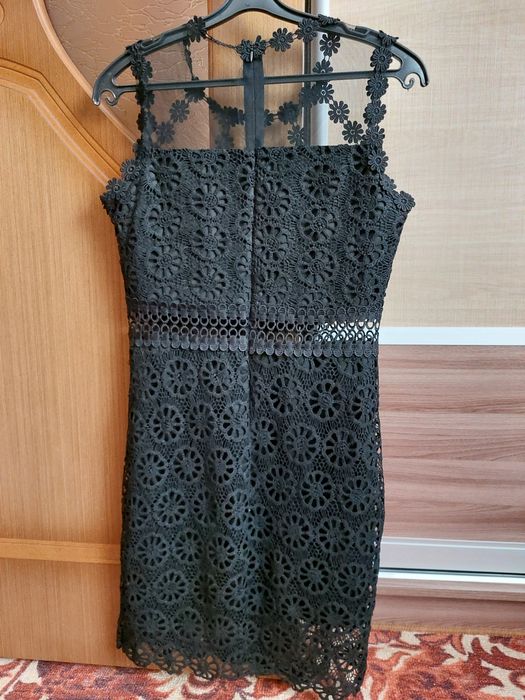 Платье нарядное вечернее