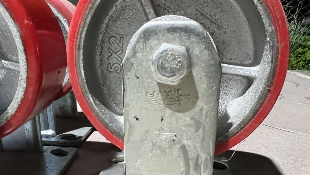 Колеса для тележки