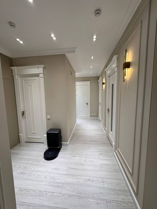 Продам 3/6/12 ЖК NRG Сайрам