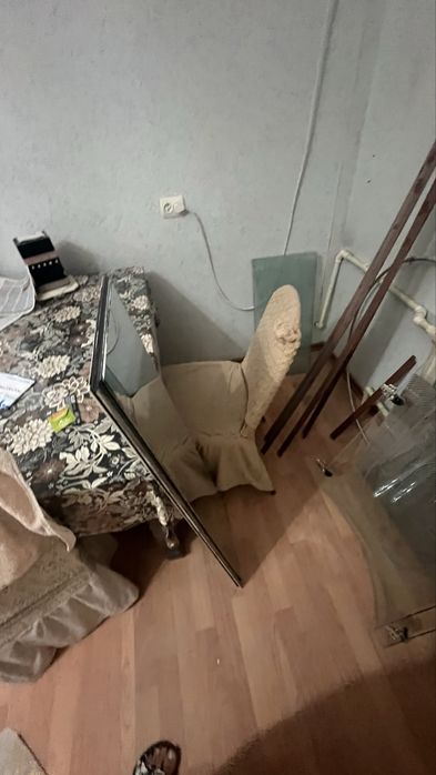 Мебель горка разобранный отдам даром срочно