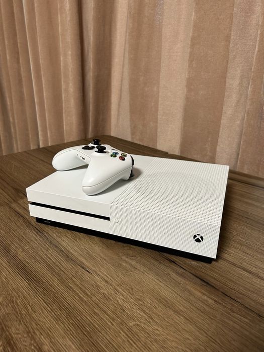 Xbox One S