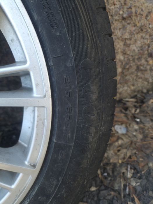 Продам диски с резиной в комплекте