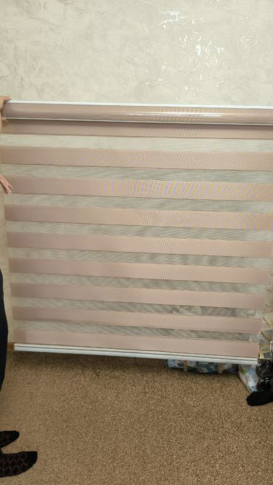 Жалюзи готовые красивые,рулонные