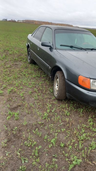 Продам Ауди 100 с4 1993 г.в.