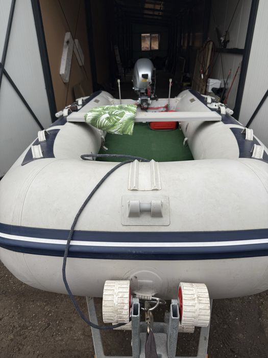 Лодка и мотор Хонда