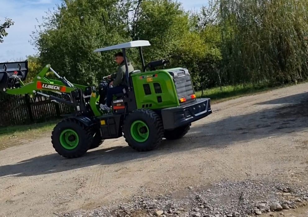 Vola 4x4  Incarcator Frontal Lubeck FR 121  Nou Garantie 2 ani