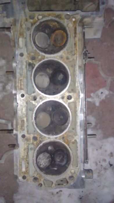 Головка на 102 дв