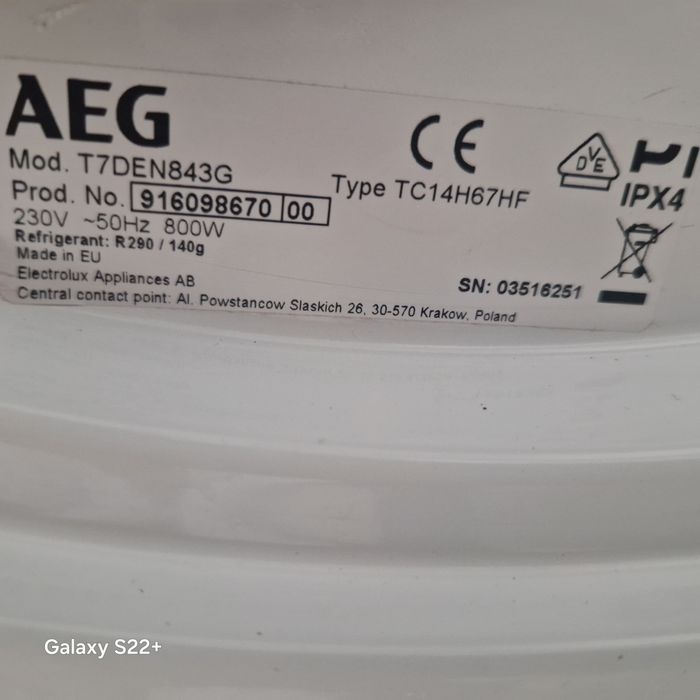 Кондензна сушилня с термопомпа 8кг.А+++ AEG