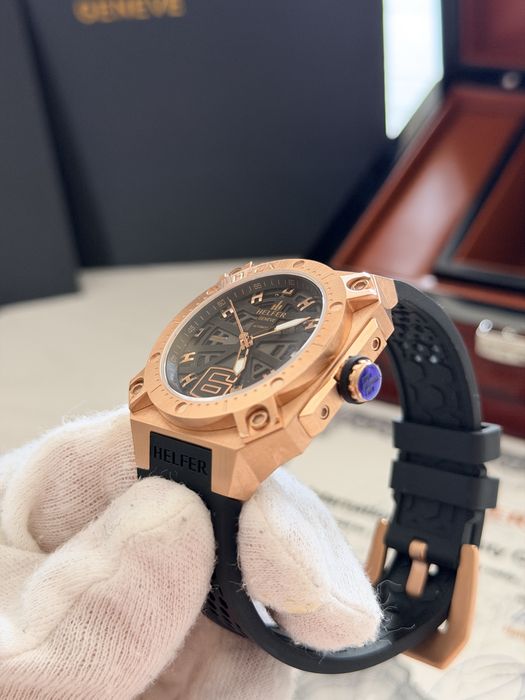 Ceas Helfer Quadrix Carbotron 40mm Colectia nouă