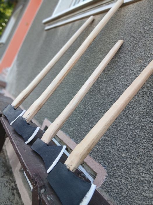 Мотиии тупори чукове тесли