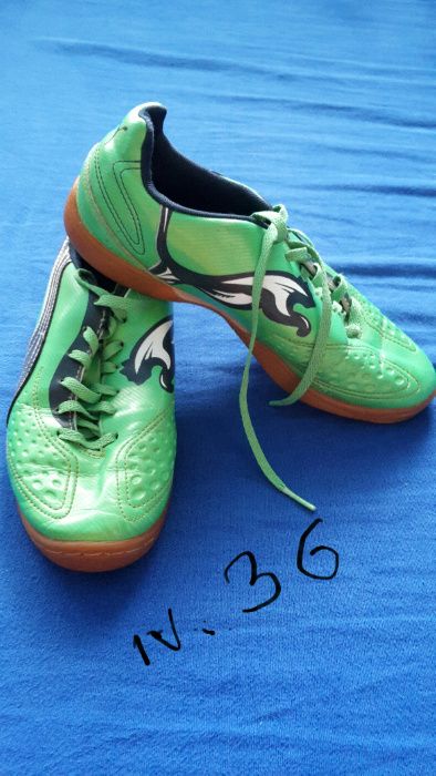 Продавам маратонки-Puma № 36 и бутонки Adidas № 35