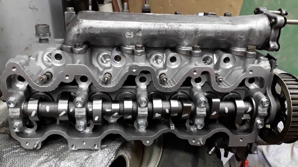 Ремонт Тойота люсида. Бензин, дизель.