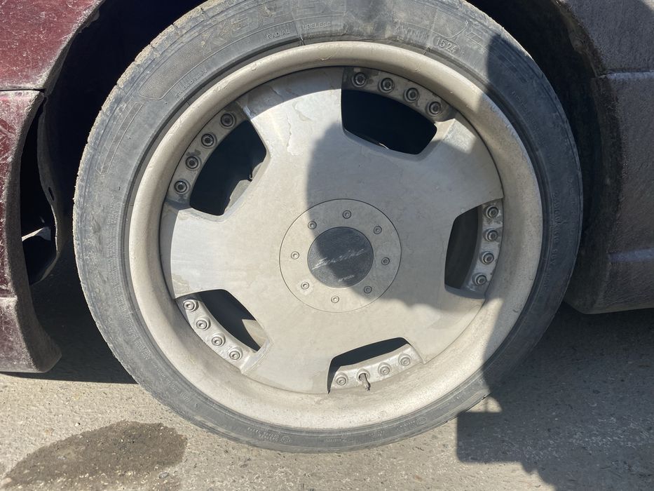 Продам диски с резиной.