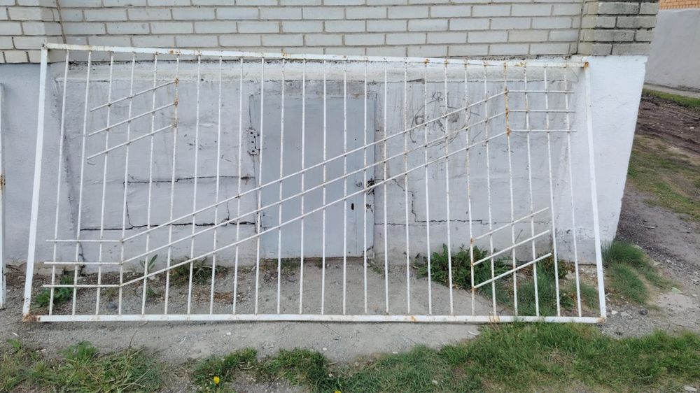 Оконные решетки продам