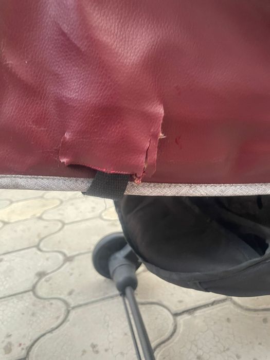 Продаю коляску по чти новая