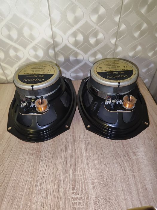 Kenwood KFC-HQR710EX 700W original avto kalonka