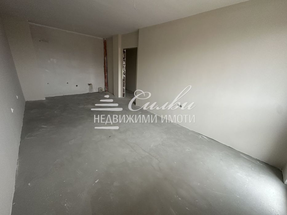 Продава се Тристаен апартамент в Търговище, Вароша - 94 кв.м за 616 €/кв.м - Снимка #1