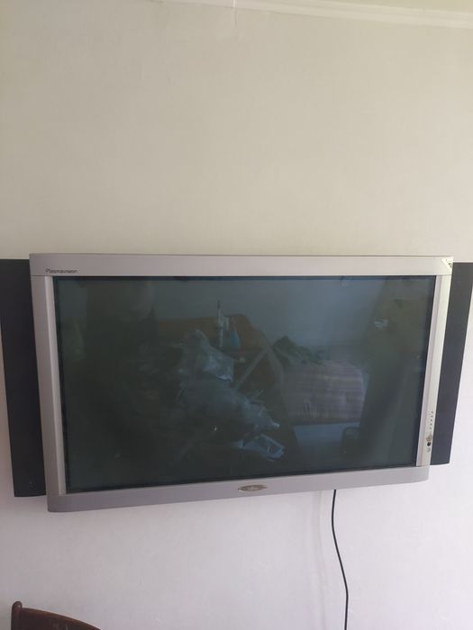 Продам тв плазма